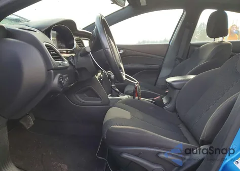 2016 Dodge Dart Sxt Sport z USA, uszkodzony, nr VIN 1C3CDFFA0GD819991